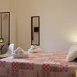 Area 12 Bb Bed and Breakfast Τραπάνι